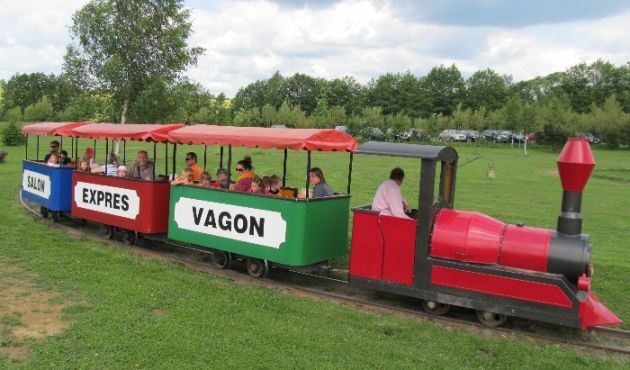 The Expres Vagon Salon